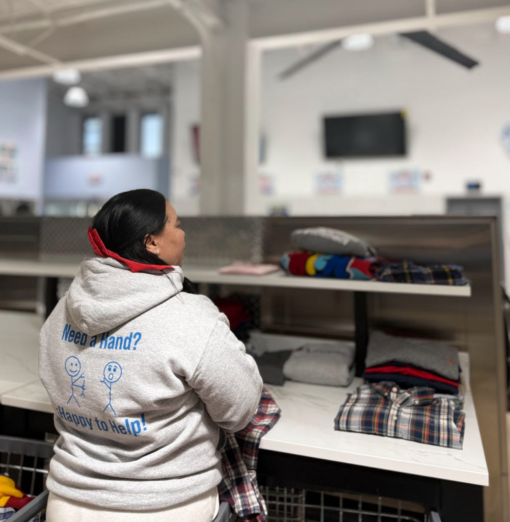 Wash & Fold – IV J LAUNDROMAT